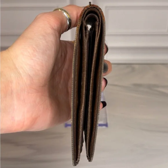 Louis Vuitton Damier Ebene Men’s Bifold Wallet | Authentic - Picture 6 of 13